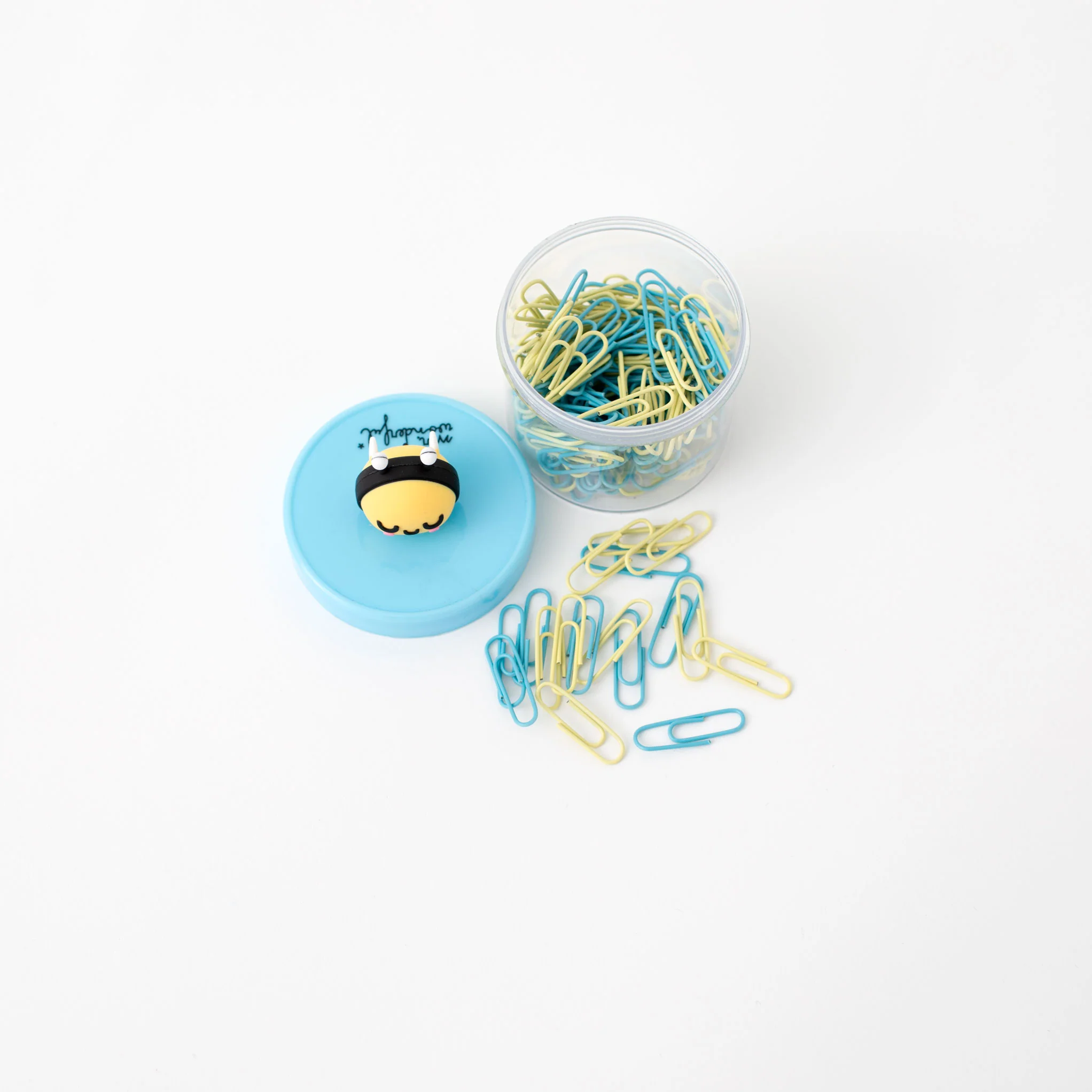 Bote de clips con abejita – Bee - Image 5