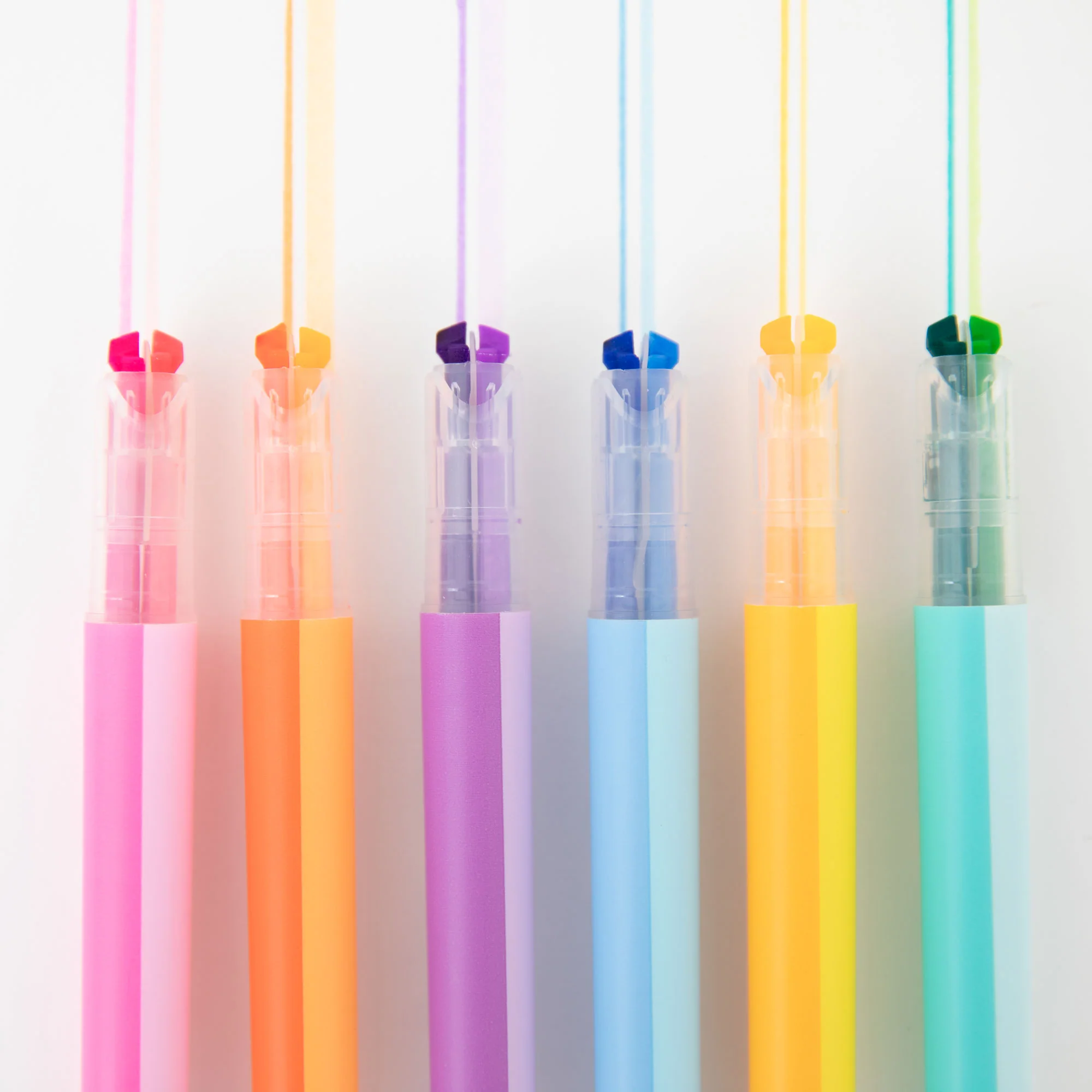 Set de subrayadores de tinta doble para ideas que brillan con luz propia - Image 3